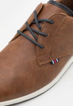 Pier One Sportieve Veterschoenen - Cognac/White -Pier One Mannenmode 0c2e6eb37336427d88e64335d52c7be6