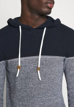 Pier One Hoodie - Dark Blue -Pier One Mannenmode 1ba6a075ae1845a7af3ab36850a66d7e