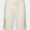 Pier One Linen Blend Drawcord Shorts- Shorts - Off-White -Pier One Mannenmode 228637db60b840a58a2b5acb0845341b