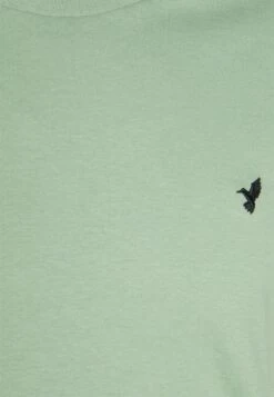 Pier One Birdie - T-Shirt Basic - White/Off-White/Green 13 Pier One Birdie - T-Shirt Basic - White/Off-White/Green -Pier One Mannenmode 2a1a410af7cd48c8a33cf2fb7890fb58