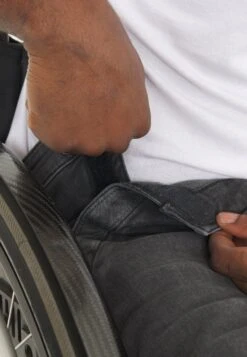 Pier One Straight Leg Jeans - Grey Denim 16 Pier One Straight Leg Jeans - Grey Denim -Pier One Mannenmode 2f98c5711d364183bb3171833e047762