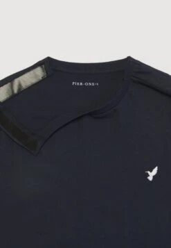 Pier One T-Shirt Basic - Dark Blue -Pier One Mannenmode 3eb2d7283be1494881062bf1fb6eea4e