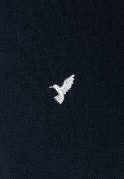 Pier One Pique Embro Detail- T-Shirt Basic - Dark Blue 6 Pier One Pique Embro Detail- T-Shirt Basic - Dark Blue -Pier One Mannenmode 421eaf6ab4a14994be819750c9b8e6d4