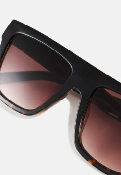 Pier One Unisex - Zonnebril -Brown -Pier One Mannenmode 49438c273d504b76beb754bc5e5ede3a