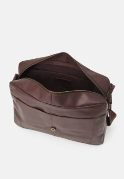 Pier One Leather Unisex - Laptoptas - Brown -Pier One Mannenmode 5b4d14f90e4c4510b679f04d80f27b19