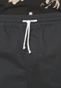 Pier One 2 Pack - Shorts - Olive/Black 13 Pier One 2 Pack - Shorts - Olive/Black -Pier One Mannenmode 6ca63c98df264145a6f1de71006806c5