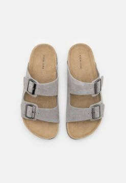 Pier One Leather Unisex - Pantoffels - Grey -Pier One Mannenmode 6e172422b00e484a8ac21c5f565af9d6