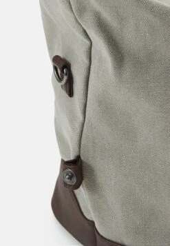 Pier One Unisex - Reistas - Grey 11 Pier One Unisex - Reistas - Grey -Pier One Mannenmode 6fa7c56bd7a241beadc9861c482d7855