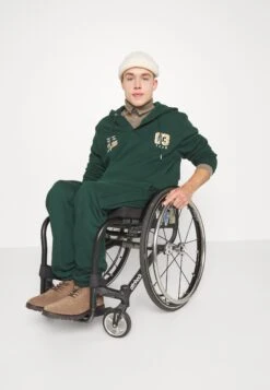 Pier One Trainingsbroek - Dark Green -Pier One Mannenmode 710692fd67ef4d03871006f24604fbaf