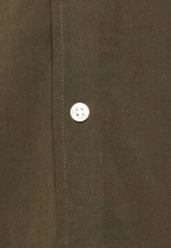 Pier One 2 Pack - Overhemd - Olive/Black -Pier One Mannenmode 7ff4c91cb9994f77800e2d277aea3109