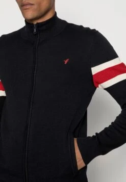 Pier One Vest - Dark Blue 11 Pier One Vest - Dark Blue -Pier One Mannenmode 86ae7227707f4756b01d8e0162196181