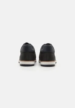 Pier One Sportieve Veterschoenen - Black -Pier One Mannenmode 9627cfdbf44d49e294e58b77a23f62af