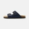 Pier One Unisex - Pantoffels - Dark Blue 1 Pier One Unisex - Pantoffels - Dark Blue -Pier One Mannenmode a0e9e6e779d747688b5a832e78981c9f