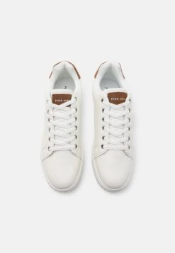 Pier One Sneakers Laag - White 11 Pier One Sneakers Laag - White -Pier One Mannenmode a459a37a54644a3aa05e27c6f0a40515