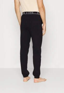 Pier One Pyjamabroek - Black 9 Pier One Pyjamabroek - Black -Pier One Mannenmode b5b87e2eedef47808434dd8a26f8d238