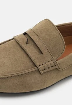 Pier One Unisex - Mocassins - Olive 13 Pier One Unisex - Mocassins - Olive -Pier One Mannenmode b83ce5023459458684cd77d6054024cf