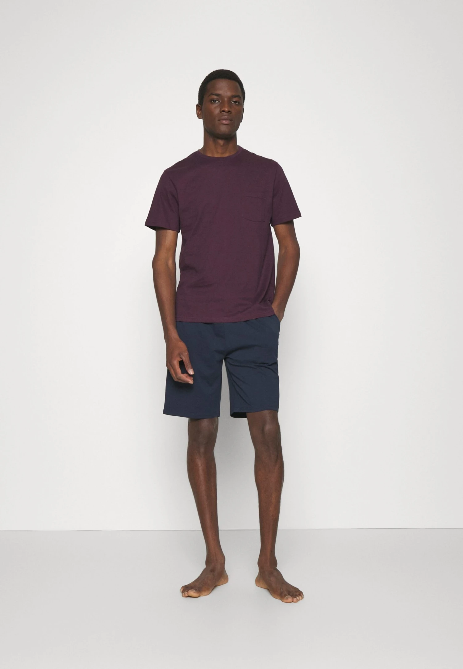 Pier One Pyjama - Dark Blue/Bordeaux 4 Pier One Pyjama - Dark Blue/Bordeaux - Afbeelding 2