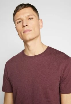 Pier One 3 Pack - T-Shirt Basic - Mottled Bordeaux/White/Blue -Pier One Mannenmode cff95dbc64f547b193a52d13e024d737