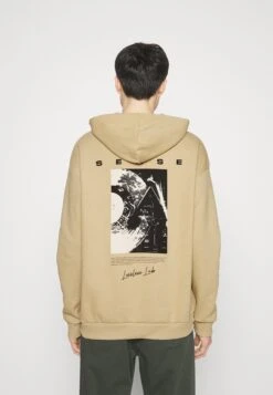 Pier One Sweater - Tan