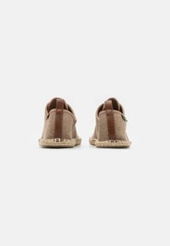Pier One Sportieve Veterschoenen - Beige 10 Pier One Sportieve Veterschoenen - Beige -Pier One Mannenmode d67a41eacb2b48d4940dc1a68500dacb
