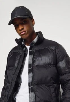 Pier One Block Puffer - Winterjas - Black -Pier One Mannenmode d70552691ab94c6d85dc6ddbe3856dec