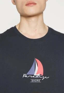 Pier One T-Shirt Print - Dark Blue 11 Pier One T-Shirt Print - Dark Blue -Pier One Mannenmode d7b3cbccab1a4d2db087bdf59a4adcfe