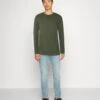 Pier One 2 Pack - Longsleeve - Off-White/Dark Green -Pier One Mannenmode decd5a5dae174703b443cf47842d18bf