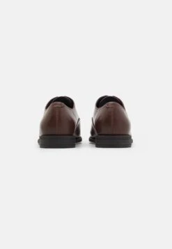 Pier One Unisex - Sportieve Veterschoenen - Dark Brown 10 Pier One Unisex - Sportieve Veterschoenen - Dark Brown -Pier One Mannenmode def25b02b8464c7bb9962d0b86180f45