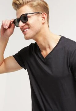 Pier One 2 Pack - T-Shirt Basic - White/Black -Pier One Mannenmode e073533816284d398e474fb2d3238a21