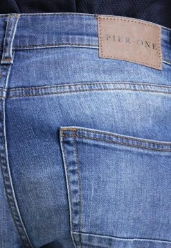 Pier One Straight Leg Jeans - Mid Blue -Pier One Mannenmode e4f78058b0ef4200880caca07e19f7bc