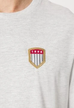 Pier One T-Shirt Print - Light Grey 11 Pier One T-Shirt Print - Light Grey -Pier One Mannenmode f4331ccf979c432daff39645764777af