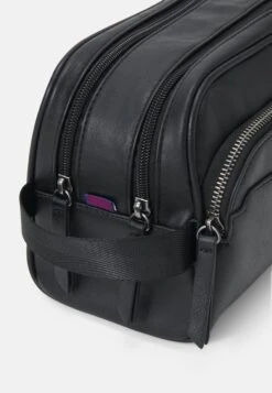 Pier One Toilettas - Black -Pier One Mannenmode f533c08f73014507a19f0f1471b18552